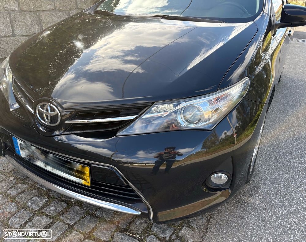 Toyota Auris 1.4 D-4D Comfort+Pack Sport - 16