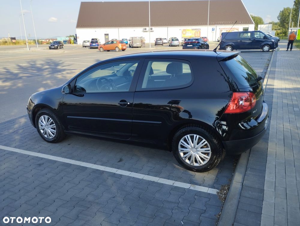 Volkswagen Golf 1.6 United - 4