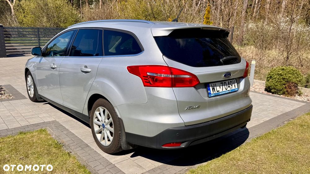 Ford Focus 1.5 EcoBoost Titanium ASS - 3