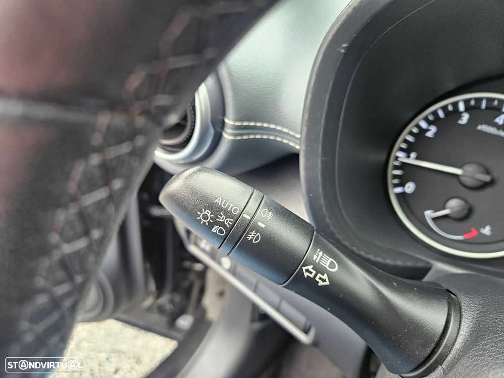 Nissan Juke 1.0 DIG-T N-Connecta NAV.+TwoTone NC - 24