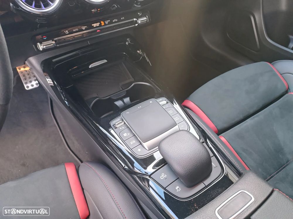 Mercedes-Benz A 45 AMG S 4Matic+ Speedshift DCT 8G Street Style Edition - 24