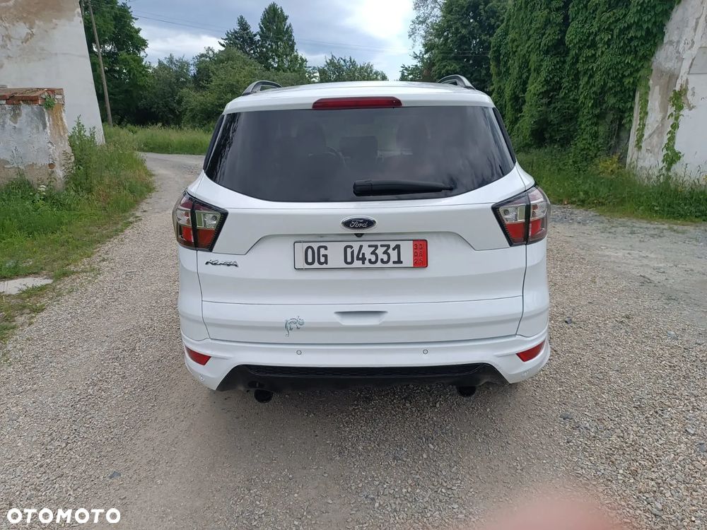 Ford Kuga 2.0 TDCi 2x4 ST-Line - 4