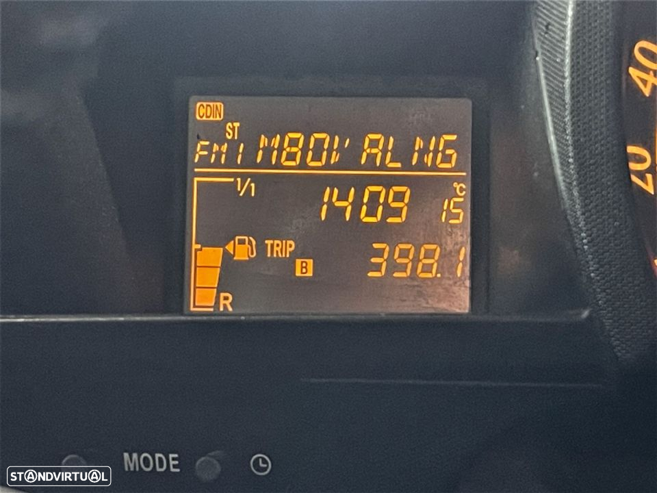Toyota iQ - 27