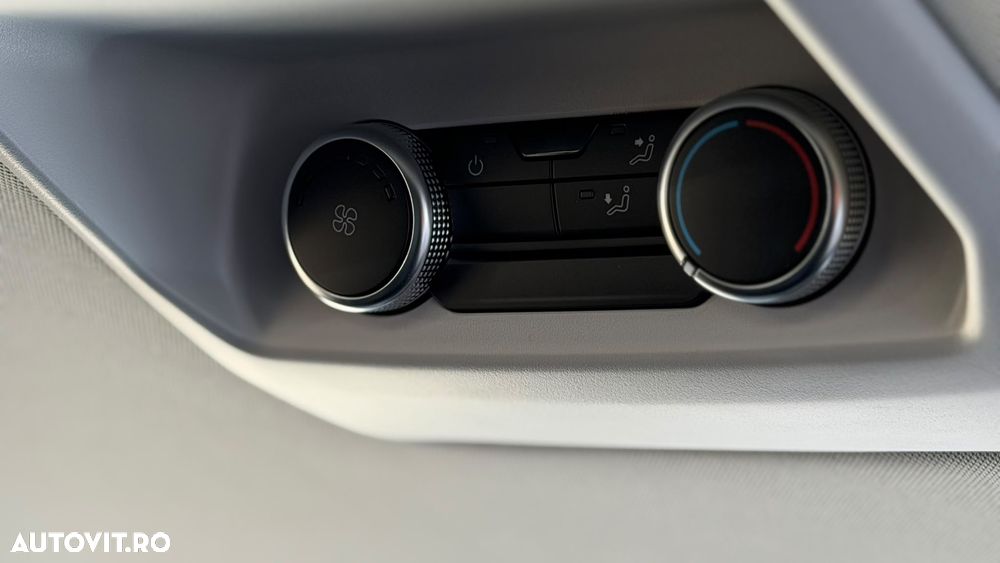 VOLKSWAGEN Caravelle 2026 — imagine 19