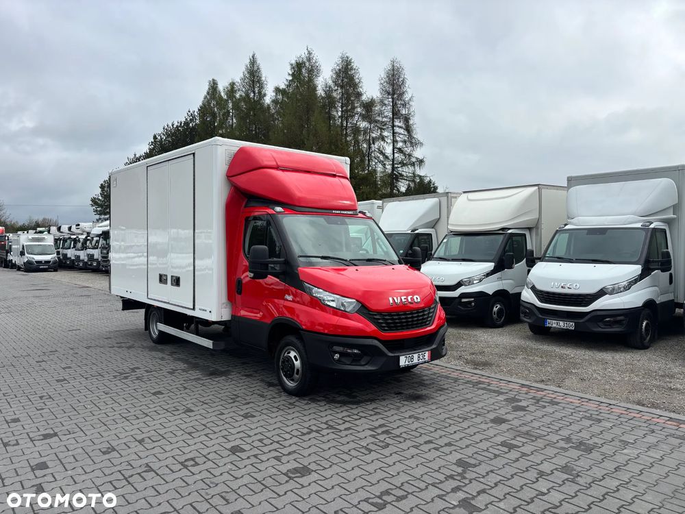 Iveco DAILY 50c16 50C15 50C17 35C14 35C15 35C17 35C18 70C17 72C15 70C18 Izoterma Chłodnia  9/8 euro palet - 2