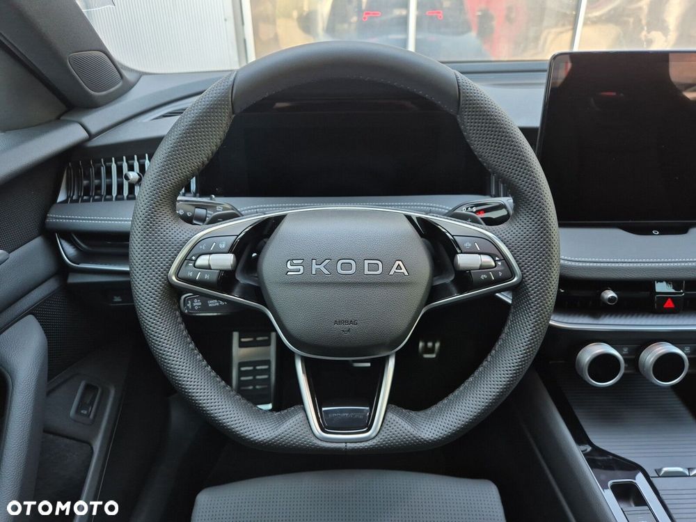 Skoda Superb 2.0 TSI Sportline DSG - 38