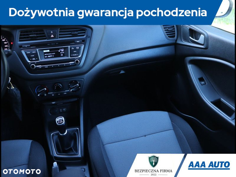 Hyundai i20 - 9