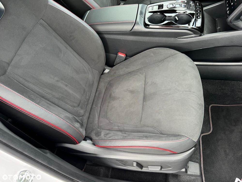 Hyundai Tucson 1.6 T-GDi HEV 4WD N Line X - 16