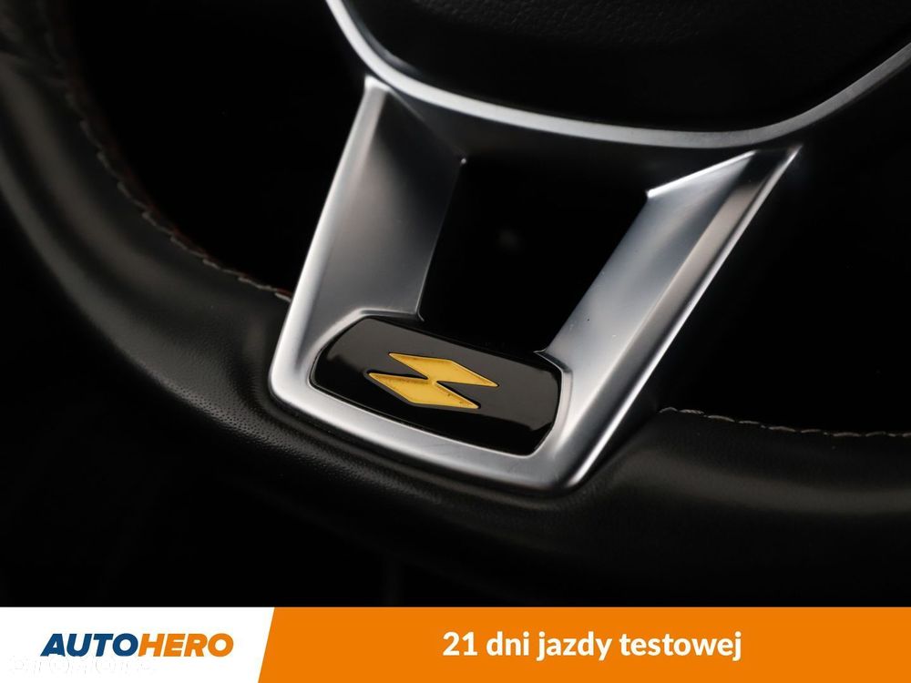 Renault Captur - 36
