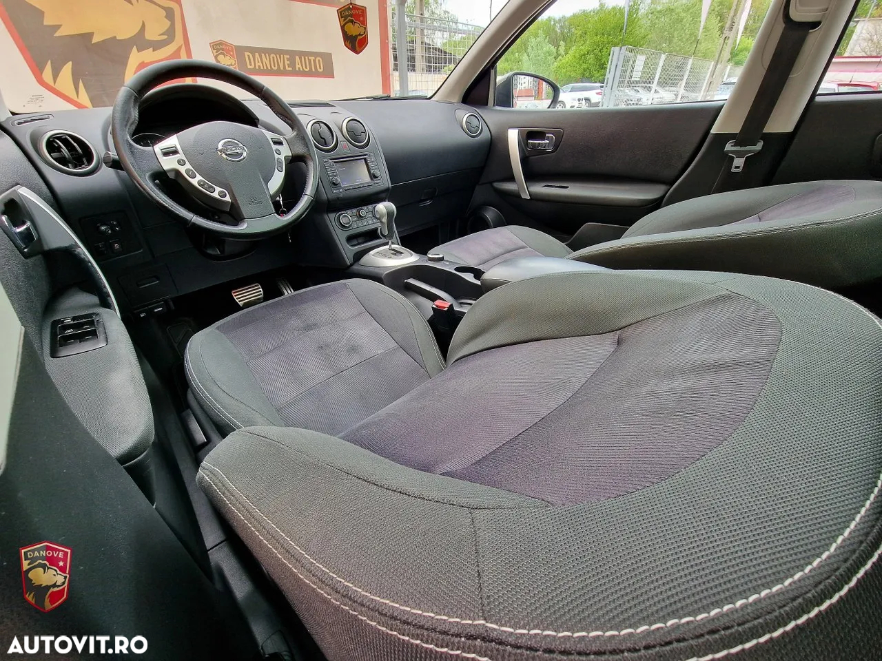 Nissan Qashqai 2.0 DCI 4 x 4 DPF Aut acenta - 14