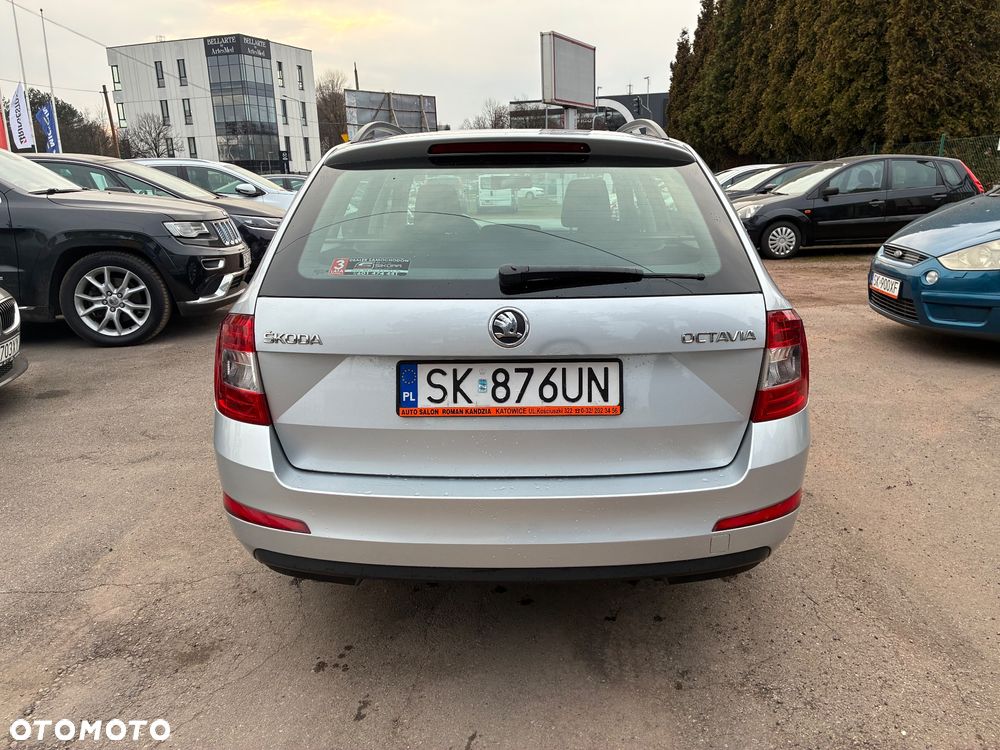 Skoda Octavia 1.6 TDI Active - 6