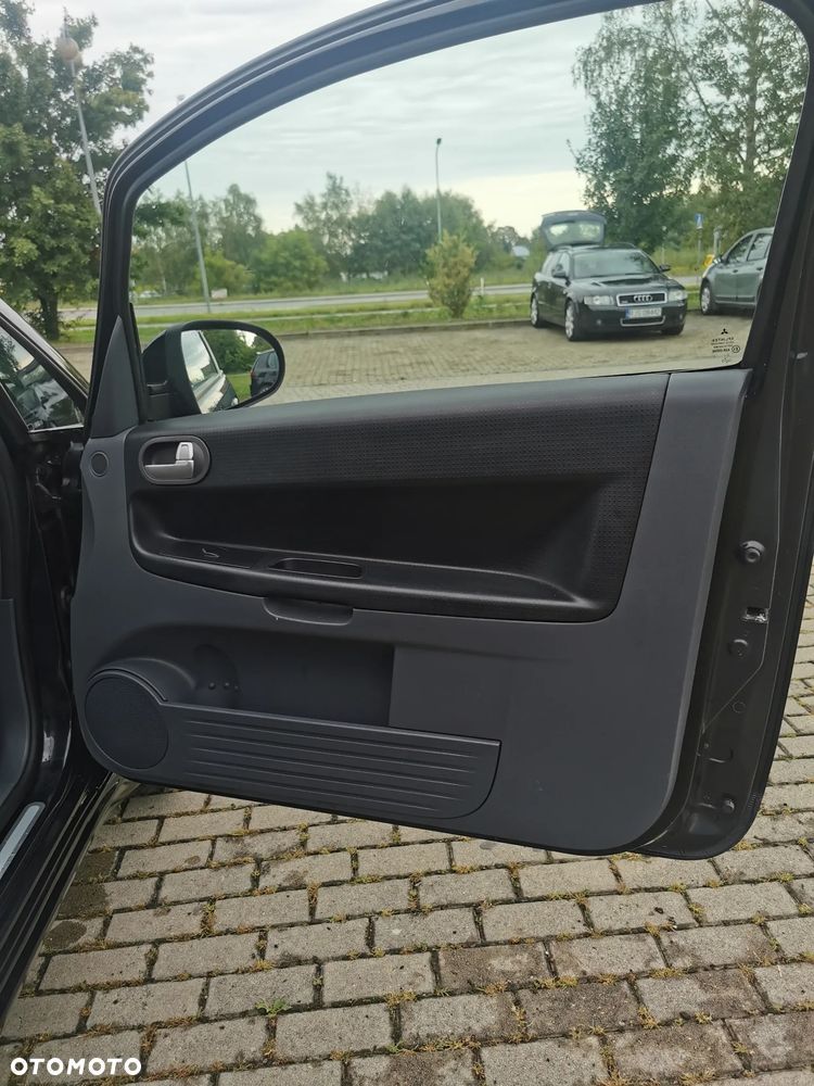 Mitsubishi Colt - 18