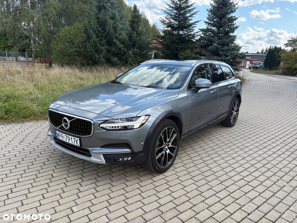 Volvo V90 Cross Country T6 AWD - 1