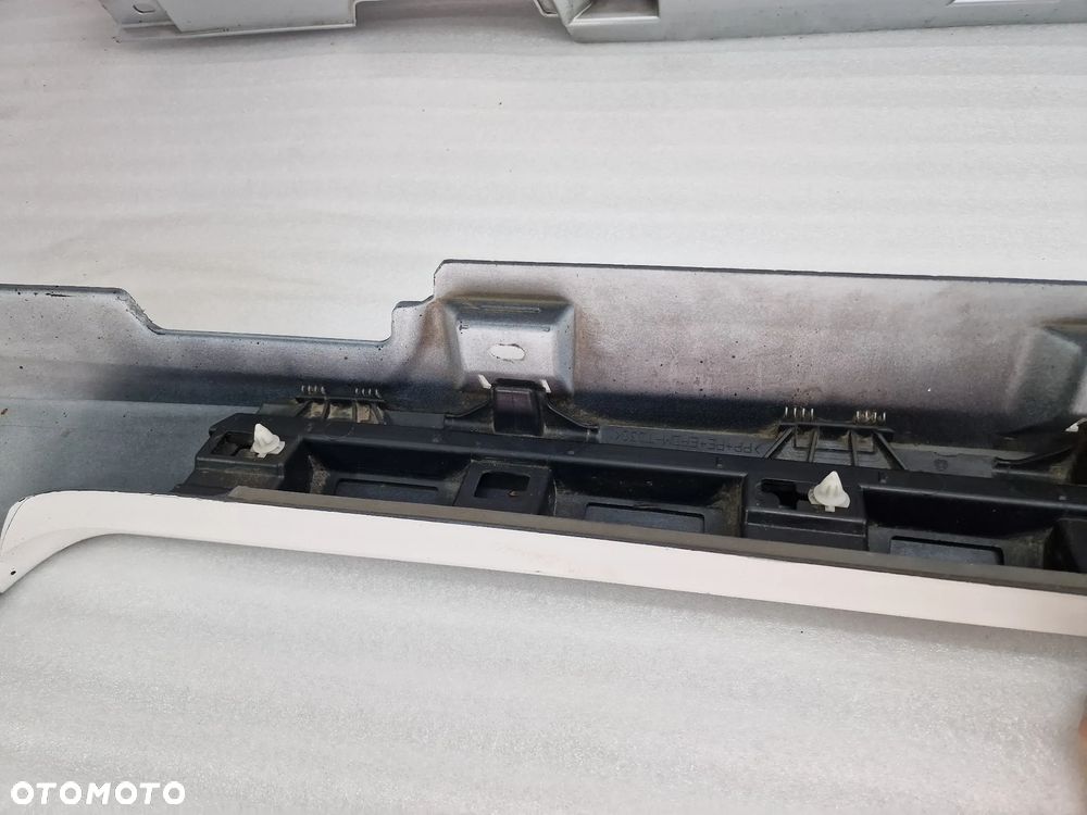 VW PASSAT B8 3G0 14- PRAWA LISTWA PROGOWA / NAKŁADKA PROGU , CZARNA , BIAŁA , SREBRNA , NR 3G0853858F , NR AUKCJI PR347 - 25