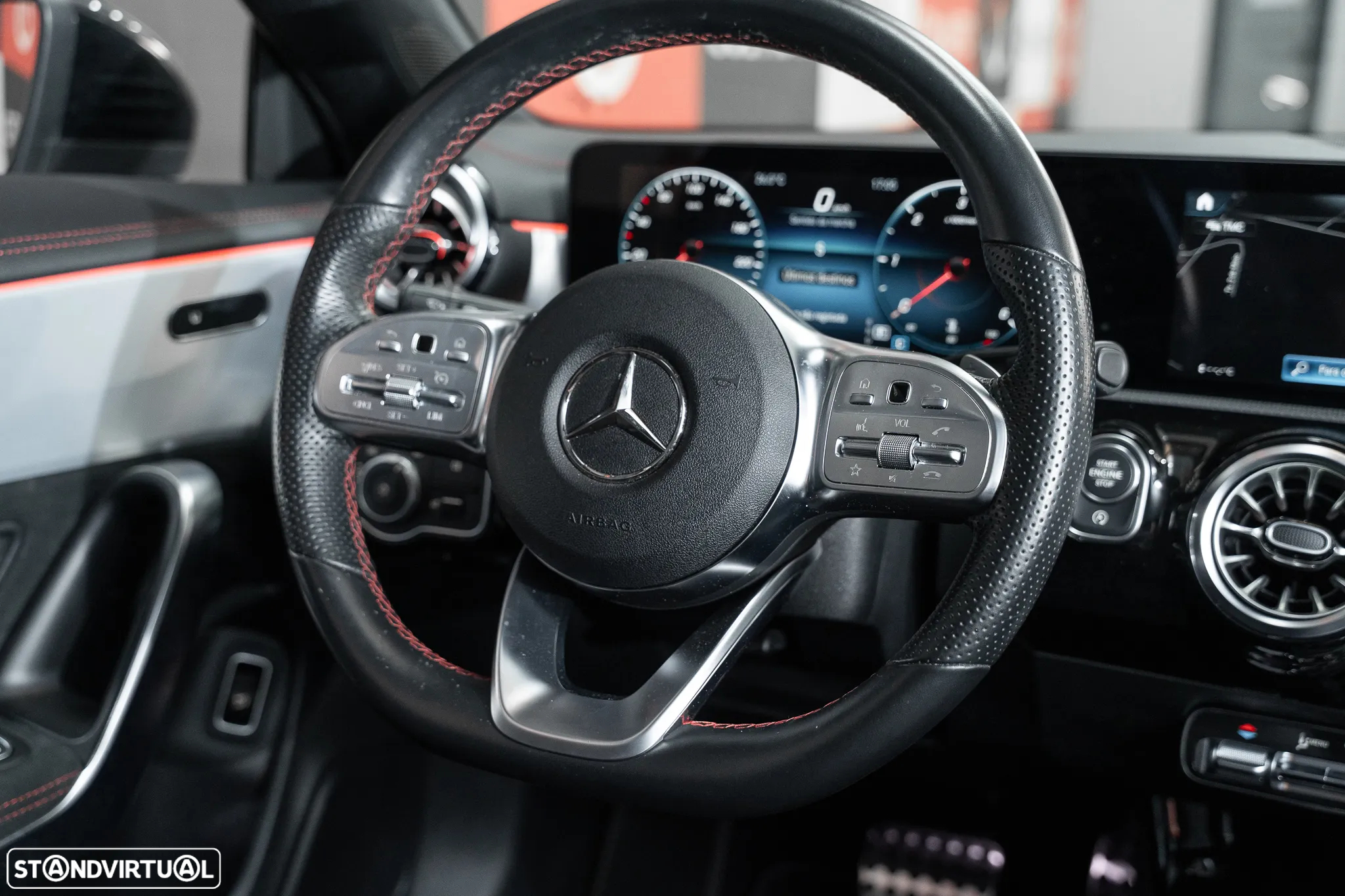 Mercedes-Benz CLA 200 d Shooting Brake AMG Line Aut. - 13