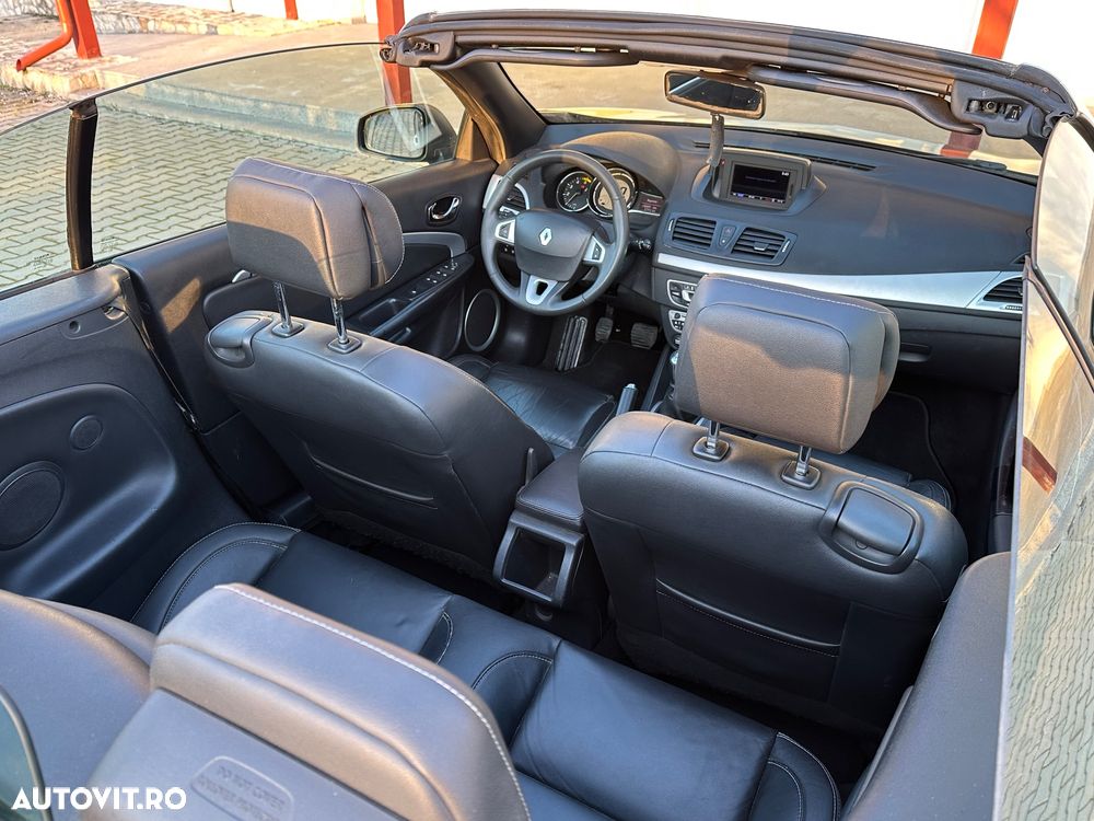 Renault Megane III 1.5 dCi Color Edition - 8