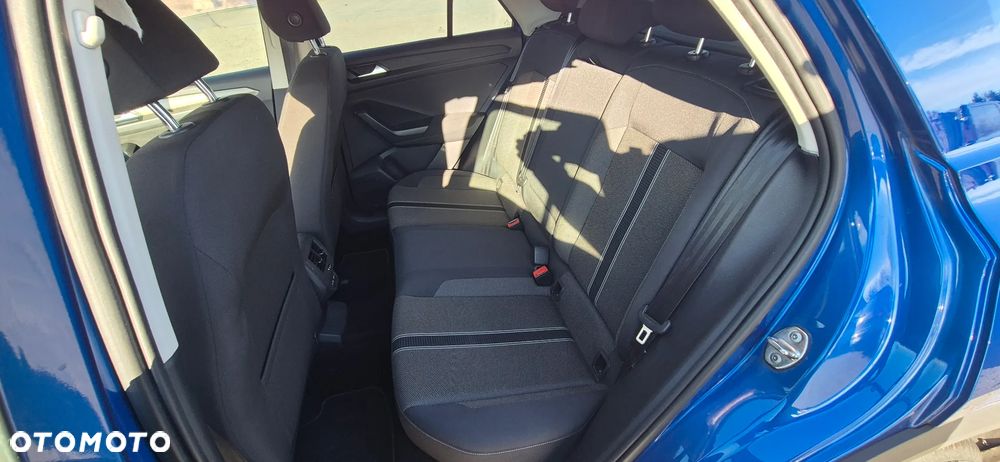 Volkswagen T-Roc - 21