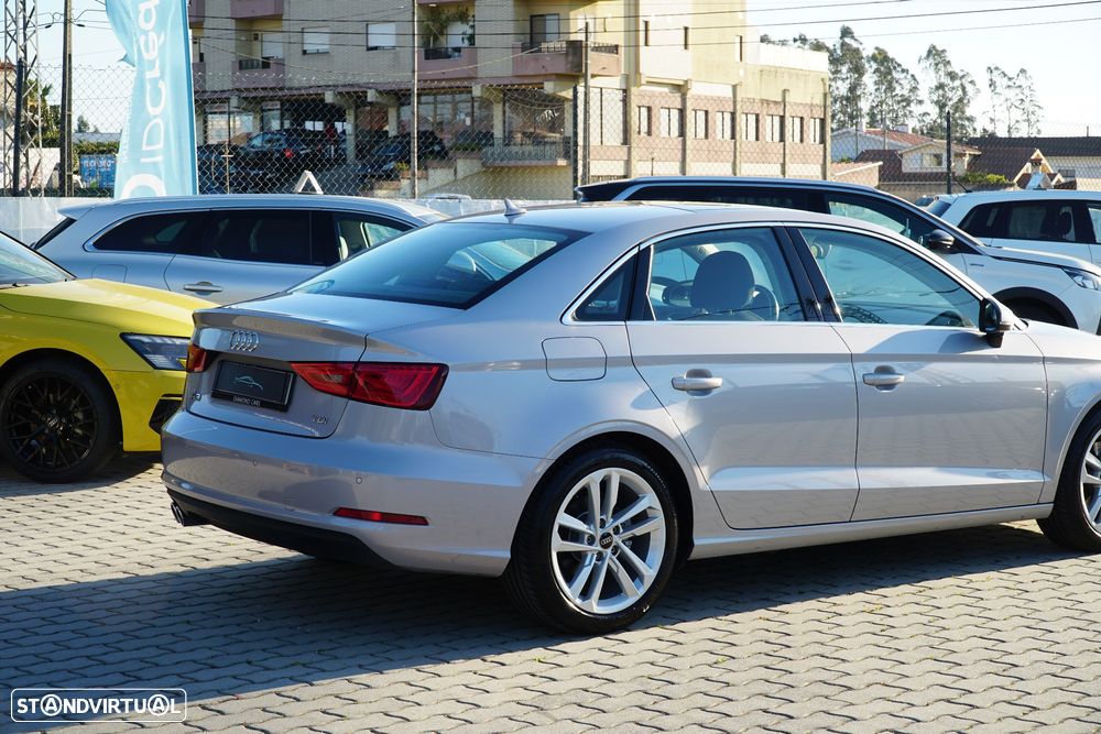 Audi A3 Limousine 2.0 TDI Attraction - 4