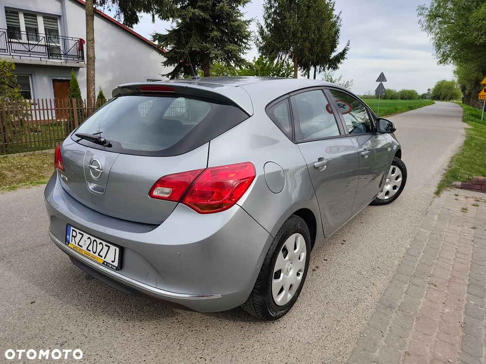 Opel Astra 1.6 Active - 2