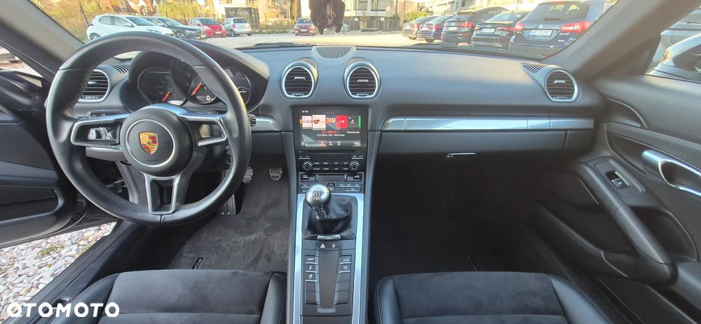 Porsche 718 Cayman GPF - 16