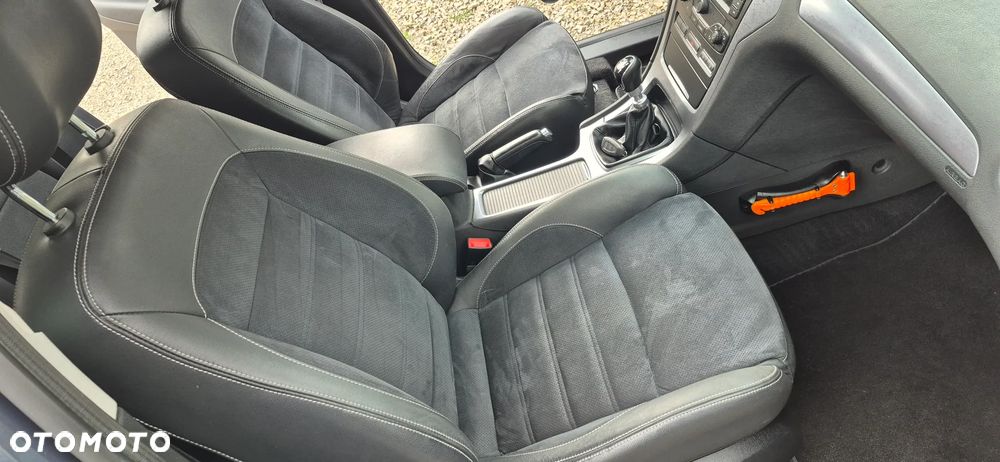 Mazda 3 - 3