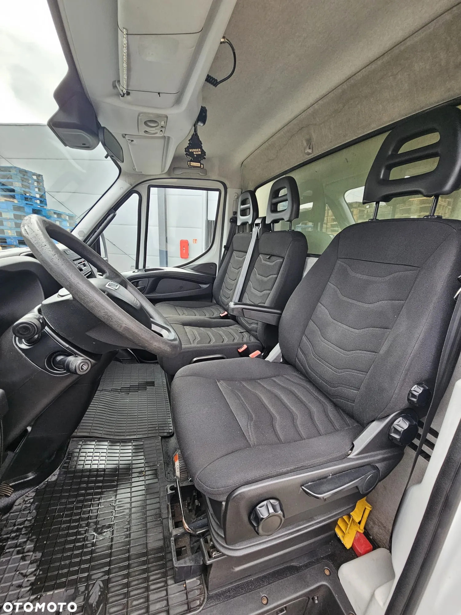 Iveco 70C17 - 3