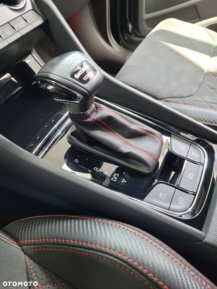 Skoda Kodiaq 2.0 TSI 4x4 RS DSG 7os - 14