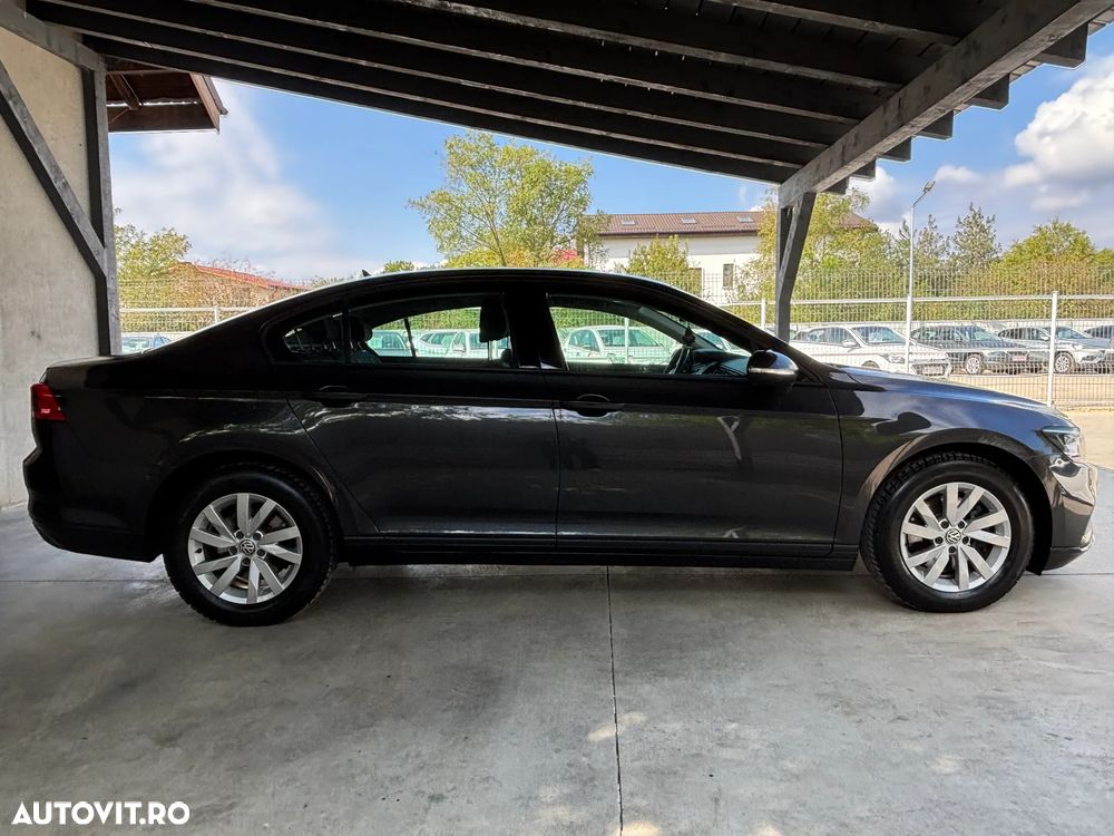 Volkswagen Passat Variant 1.5 TSI ACT OPF DSG Comfortline - 11