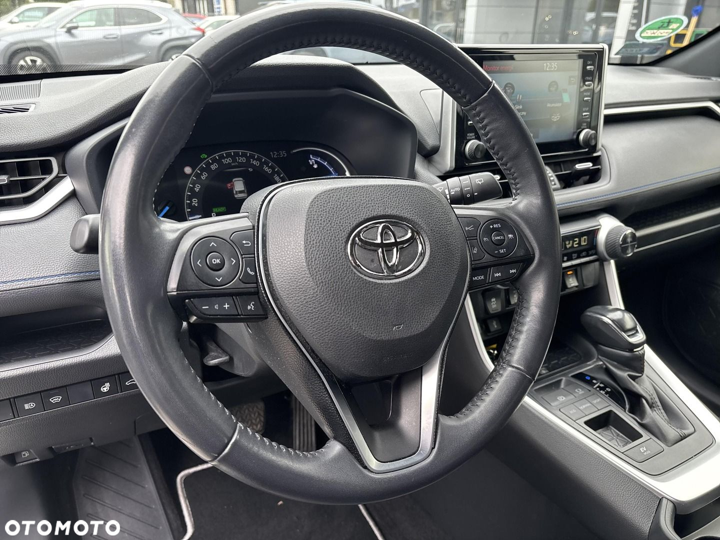 Toyota RAV4 - 13