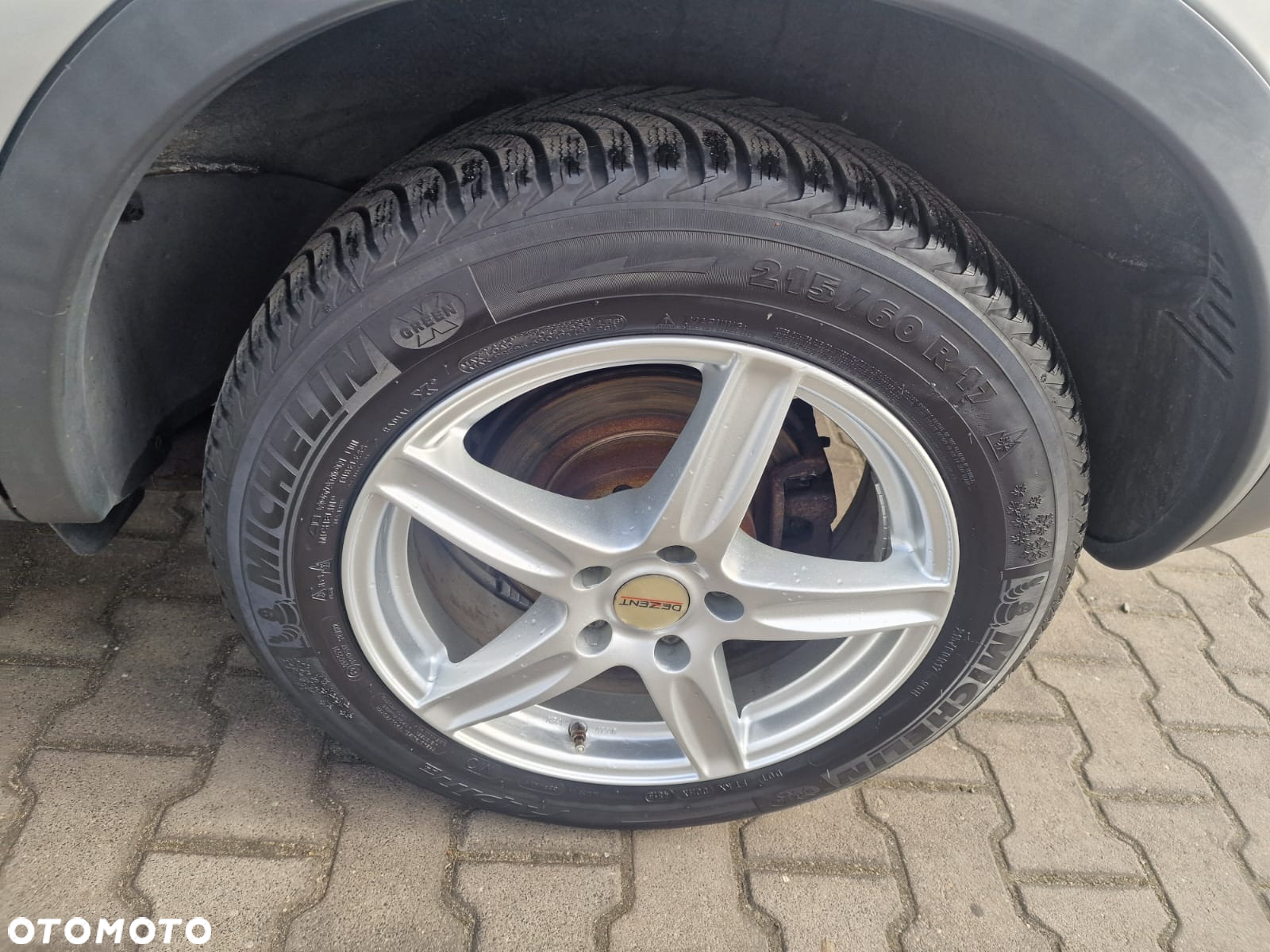 Nissan Qashqai+2 - 10