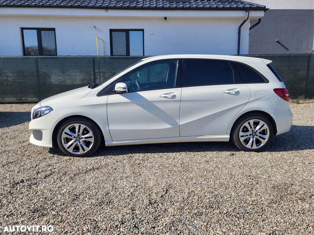 Mercedes-Benz B 180 - 4