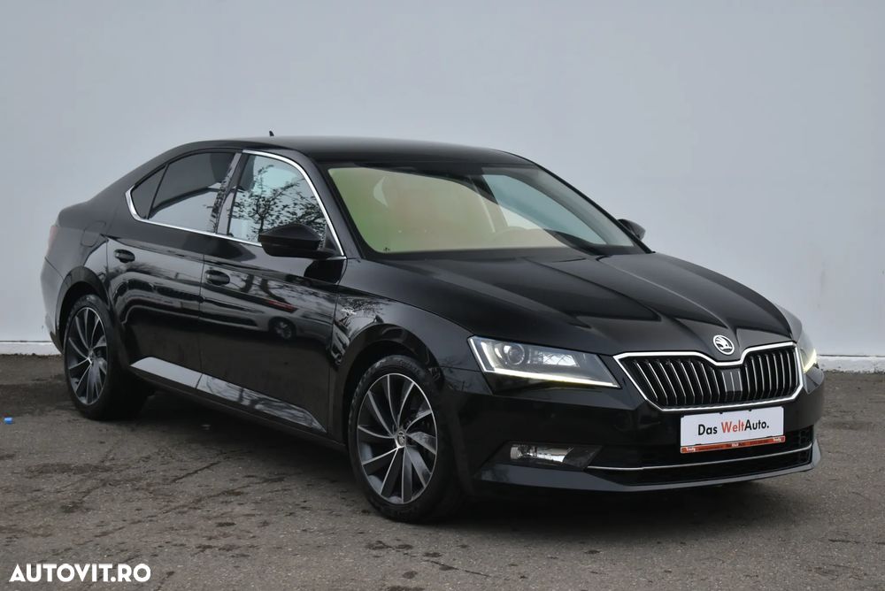 Skoda Superb 2.0 TSI DSG 4X4 Laurin & Klement - 2