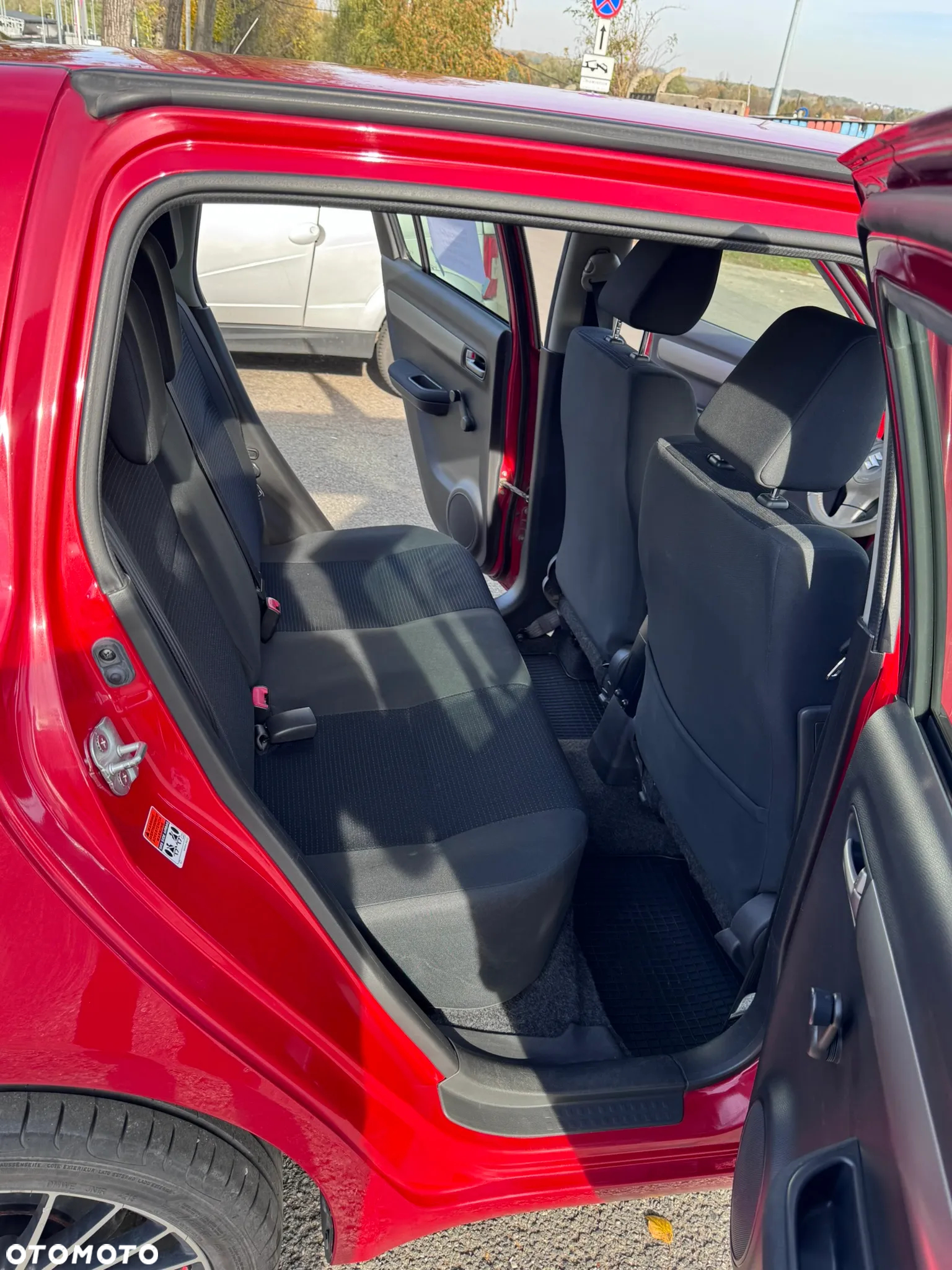 Suzuki Swift 1.3 JB Edition - 8