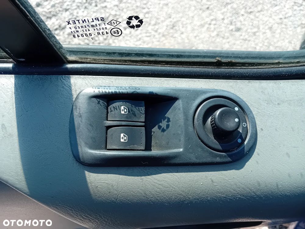 Renault trafic Brygadówka - 17