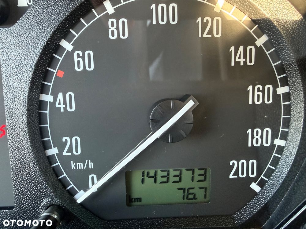 Skoda Fabia 1.4 16V Comfort - 10