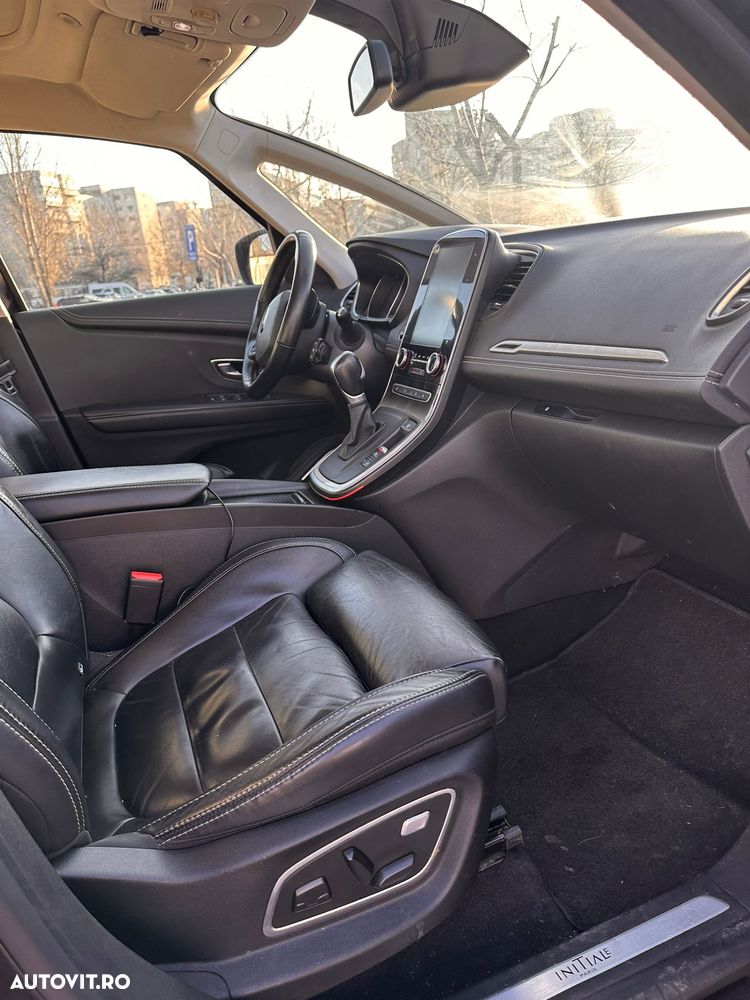 Renault Grand Scenic - 4