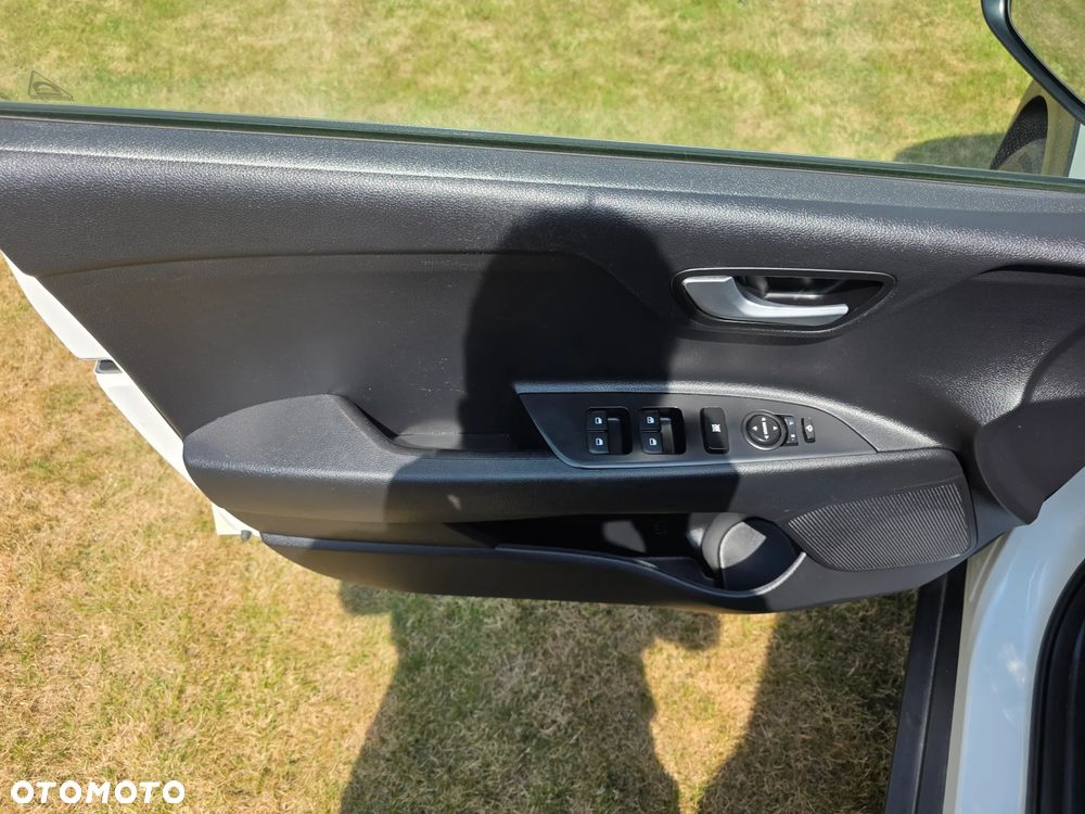 Kia Stonic 1.4 M - 37