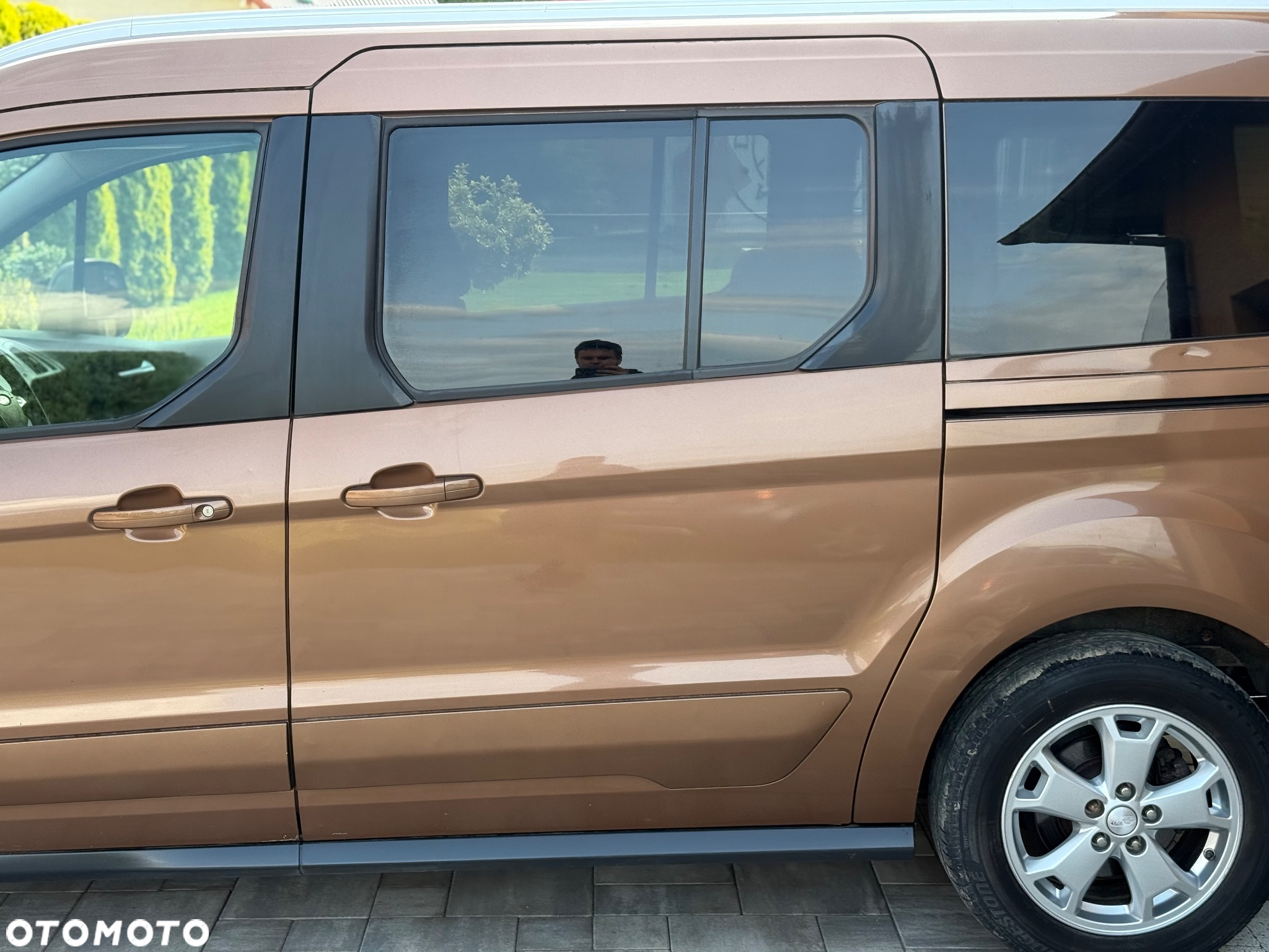 Ford Tourneo Connect 1.6 TDCi Titanium - 20