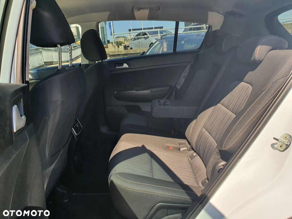 Kia Sportage 1.6 CRDI M 2WD DCT - 18