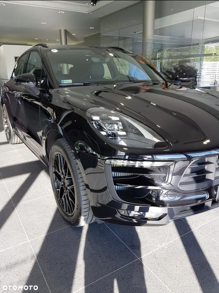 Porsche Macan GTS PDK - 1