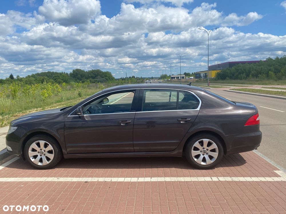 Skoda Superb 1.9 TDI Ambition - 8