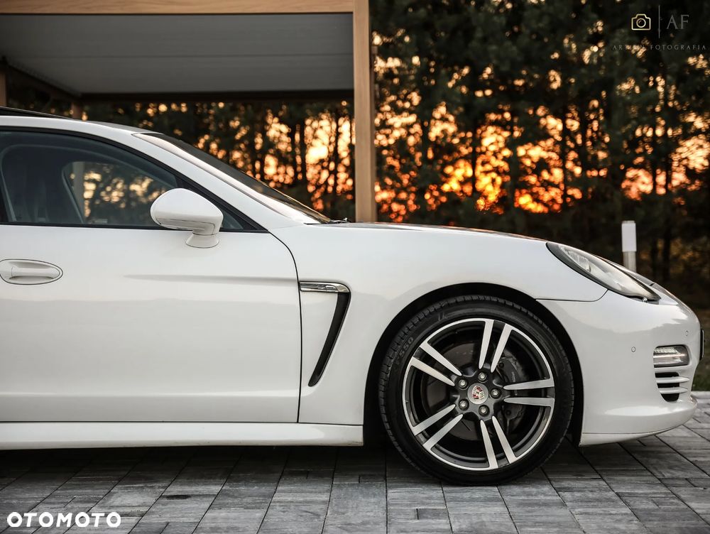 Porsche Panamera Diesel - 16