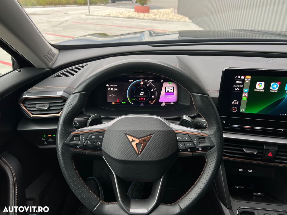 Cupra Formentor 1.4 e-Hybrid DSG Priority - 24