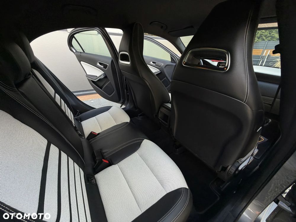 Mercedes-Benz Klasa A 200 (BlueEFFICIENCY) Urban - 18