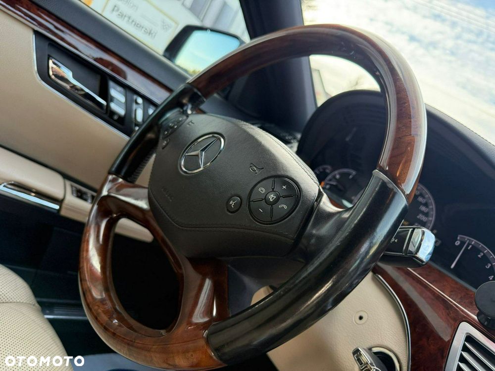 Mercedes-Benz Klasa S - 32