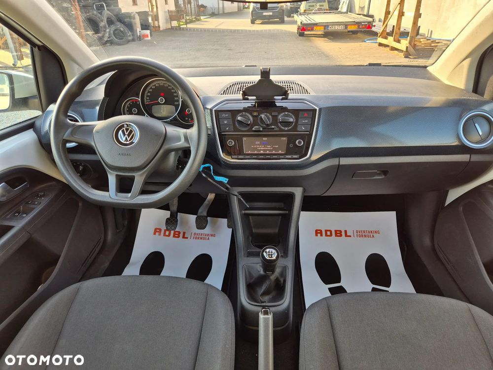 Volkswagen up! - 27