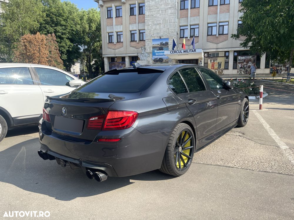 BMW Seria 5 535d xDrive - 4