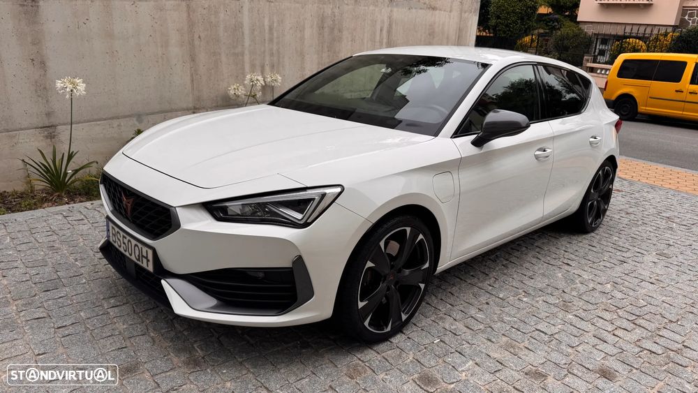 Cupra Leon 1.4 e-Hybrid VZ DSG - 1
