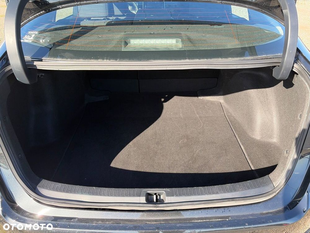 Toyota Corolla - 15