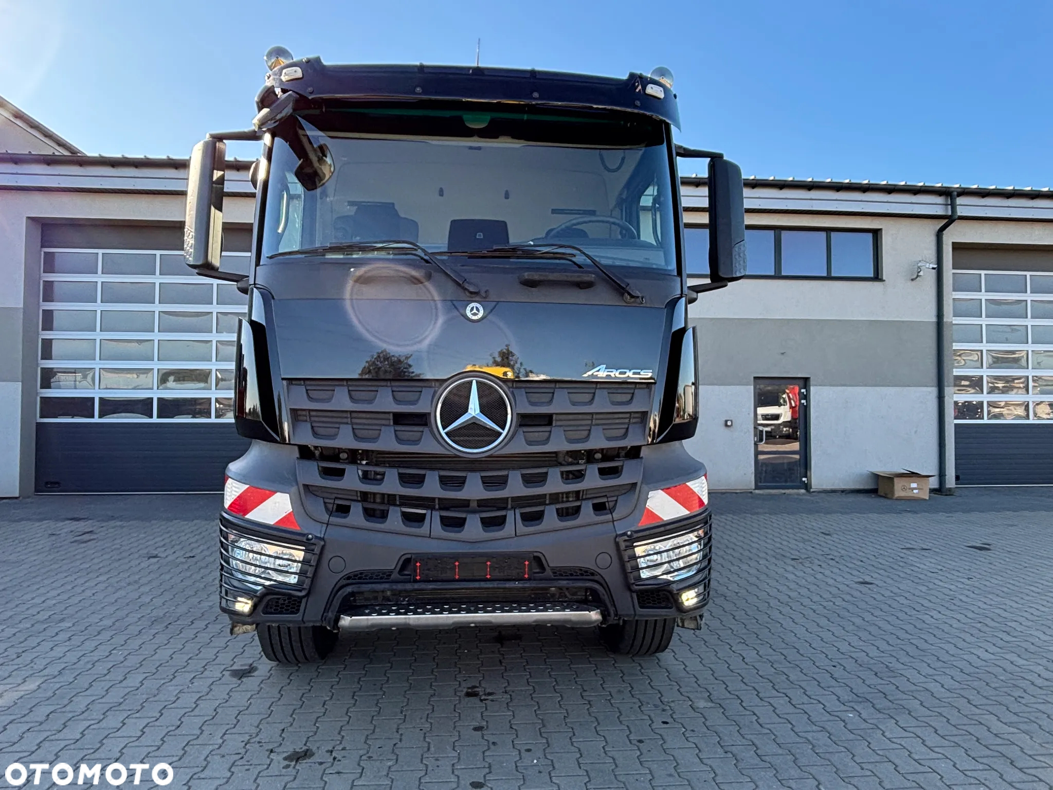 Mercedes-Benz AROCS 3251 8x4 Hydroburta Meiller Kiper (3248, 3243, 3245, 3246) - 4